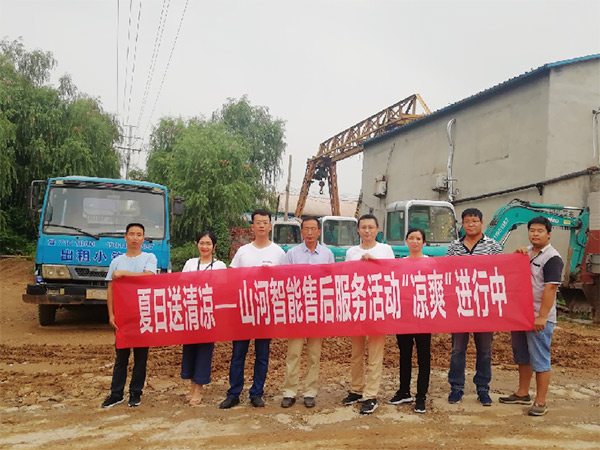 到了市场一线才知道，SG胜游挖机客户都是铁杆粉丝