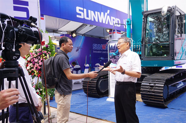 SG胜游智能携全球领先凿岩设备，引爆越南矿业展