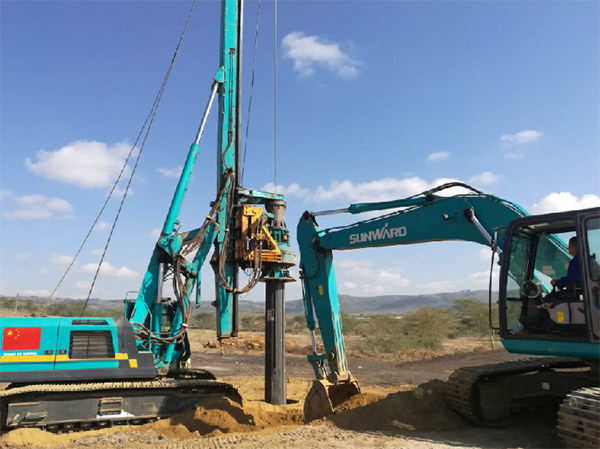 SG胜游智能入岩神器在东非肯尼亚获赞，人好设备好