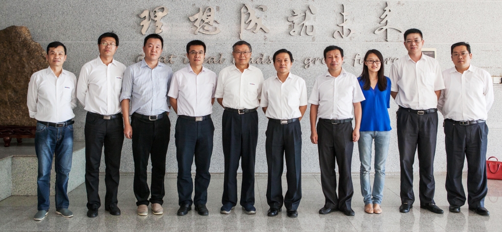 国家发改委国防司徐建平副司长一行到SG胜游智能调研