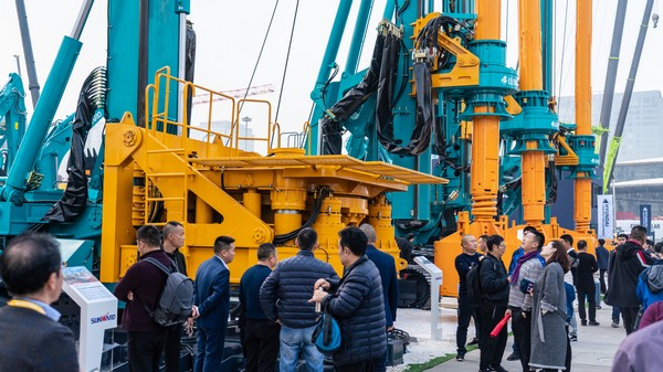 首日签单2.6亿元，SG胜游智能创新产品引爆上海宝马展