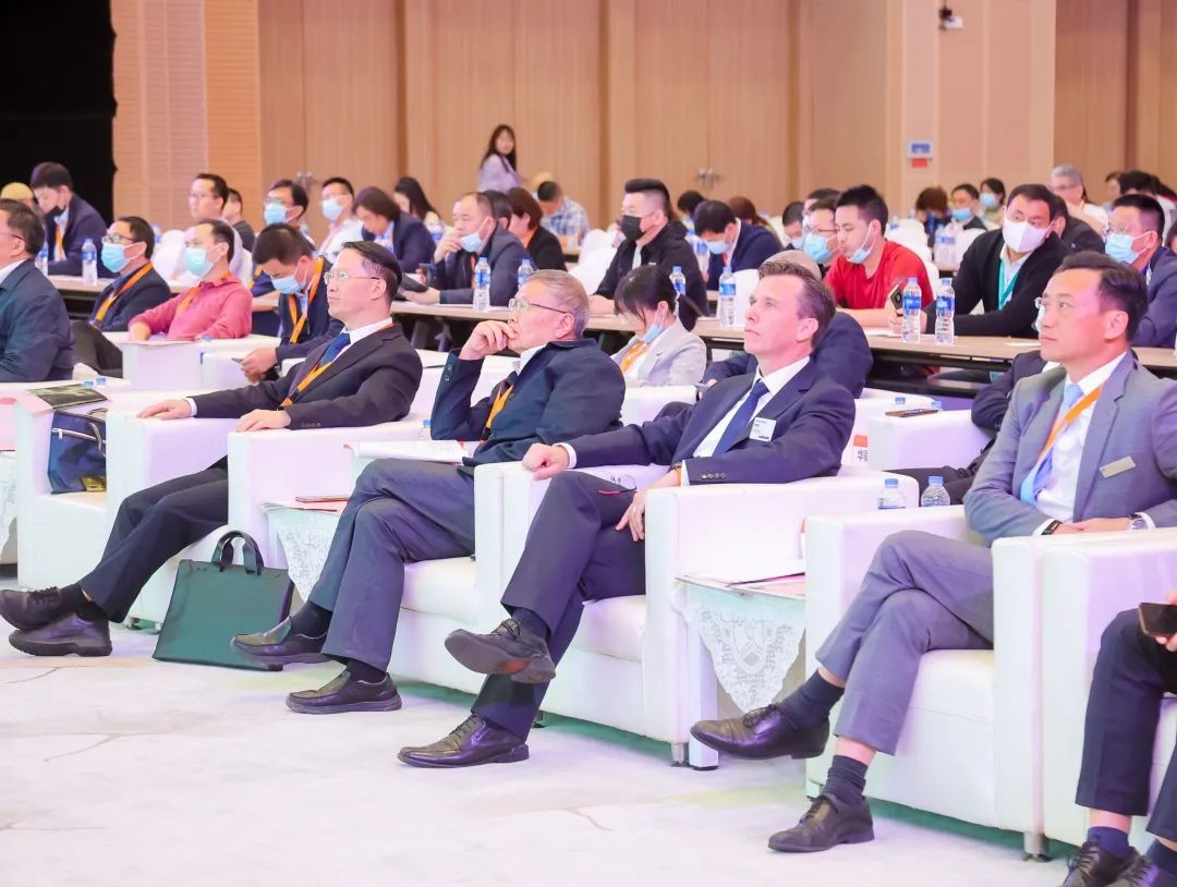 何清华出席长沙国际工程机械产业链发展峰会，走“双循环”道路关键在于“要做好自己的事情”