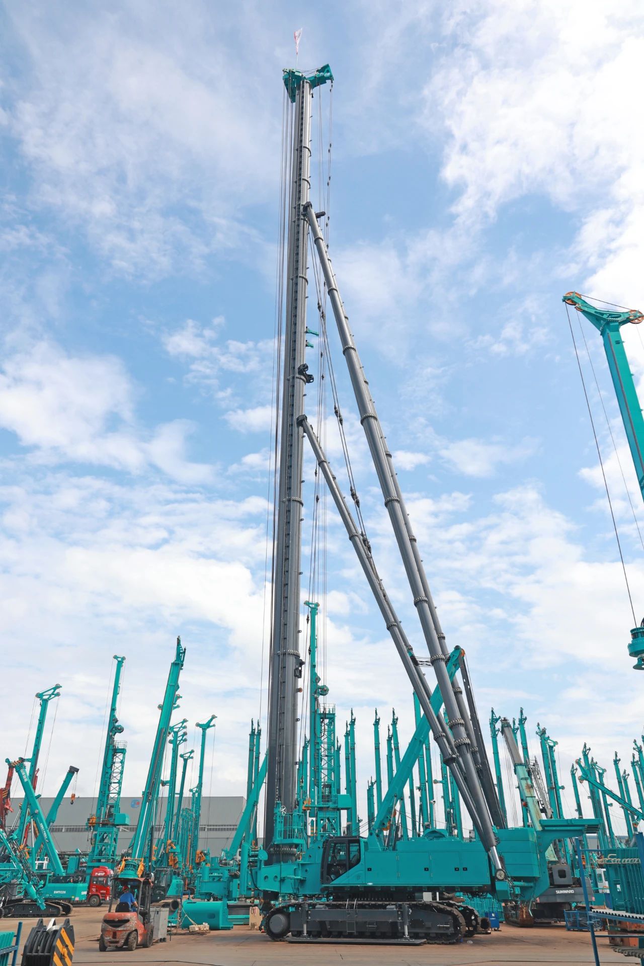 新品来了！看SG胜游智能超级桩架如何“稳”操胜券