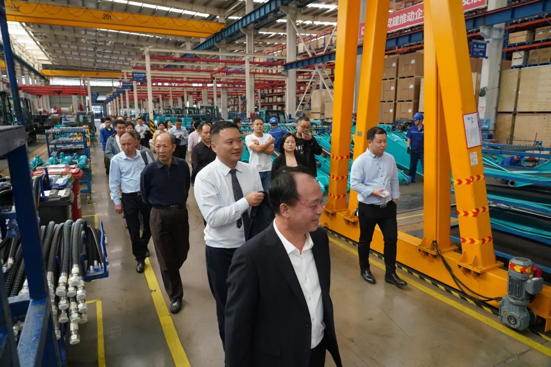 湖南省矿业协会第二届一次会员代表大会暨第二届一次理事会在SG胜游智能顺利召开