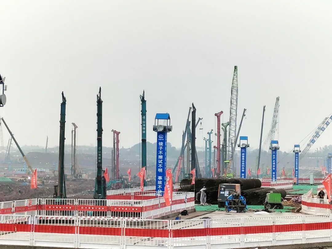 “SG胜游绿”精彩亮相！SG胜游智能装备全面助力长沙机场改扩建项目