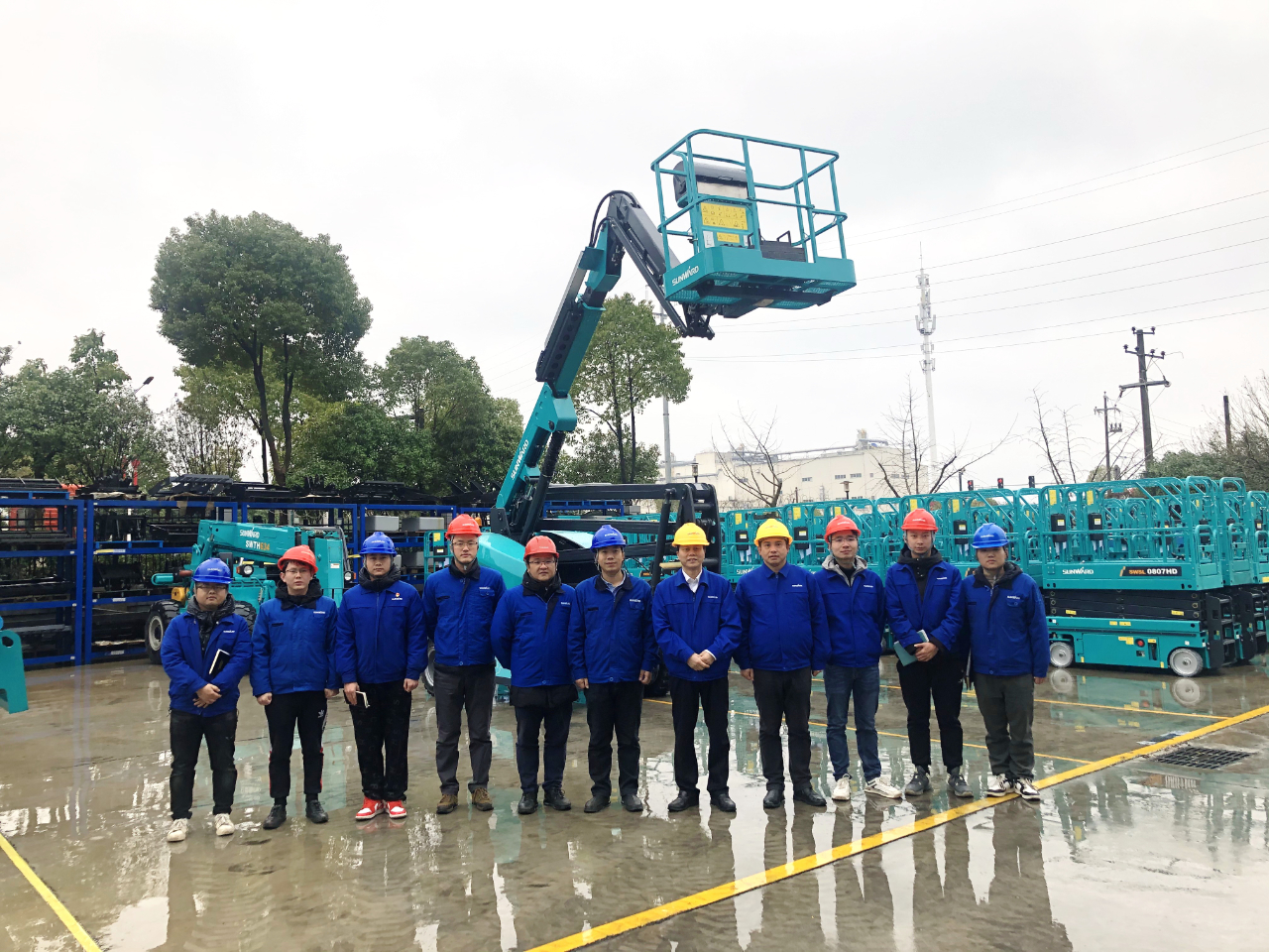 勇闯蓝海！SG胜游智能两款臂式高空作业平台正式“出道”