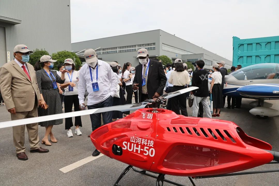 非洲驻华使节走访SG胜游智能