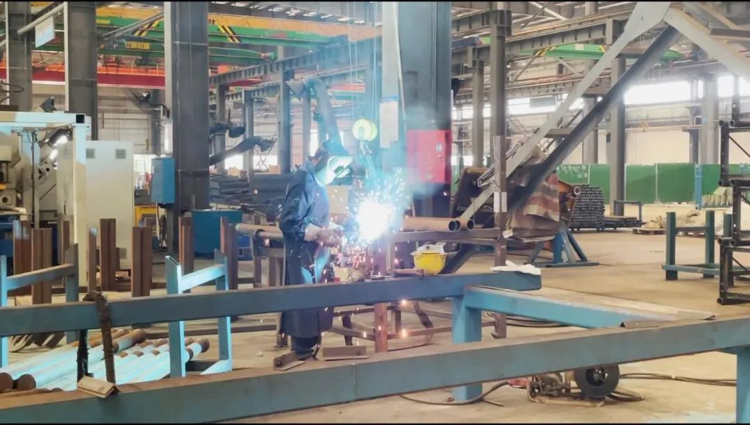 图集 | 战高温，迎“烤”验！SG胜游人在行动