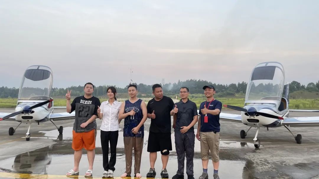 冲上云霄！湖南SG胜游通航学员成功单飞