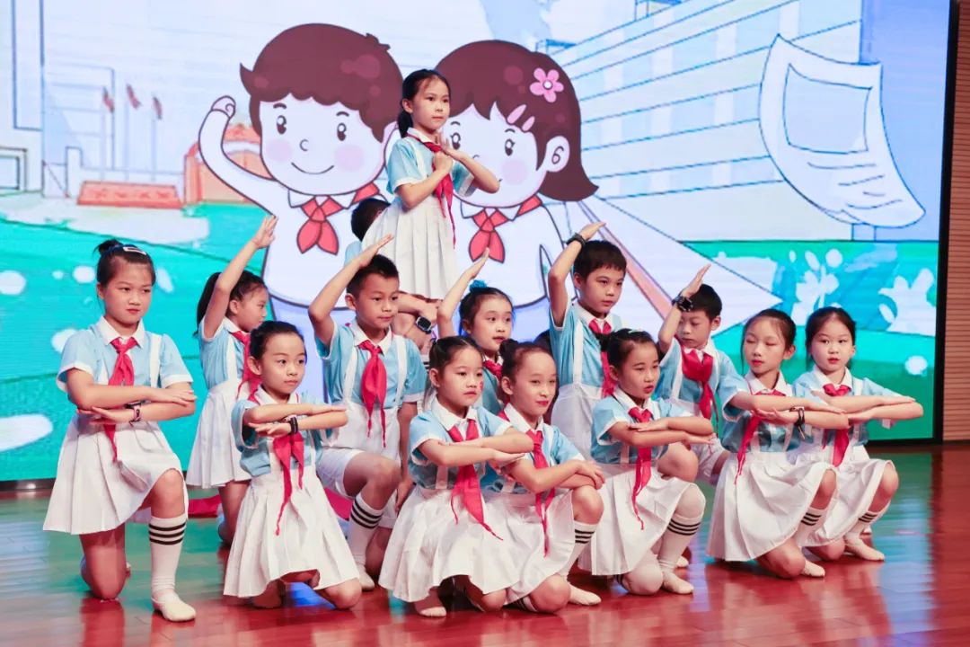 缤纷“暑”假，不负所“托”！SG胜游智能职工子女暑期托管班结业啦