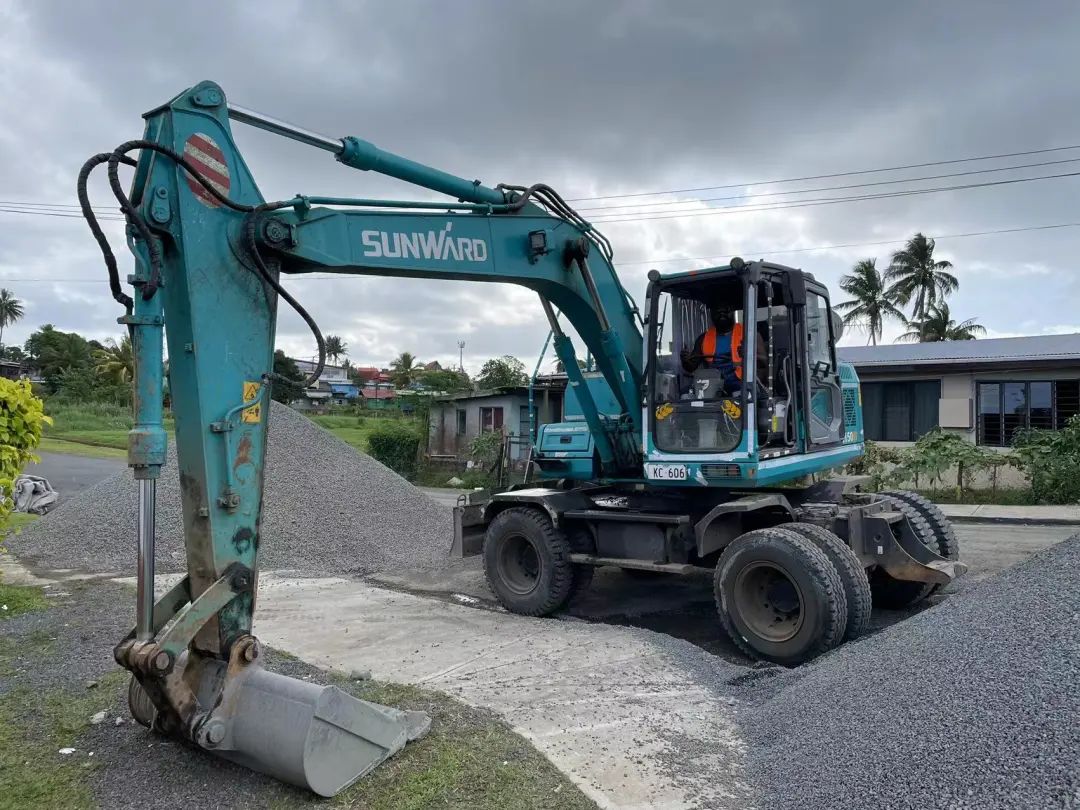 “SG胜游绿”迈向南太平洋岛，SG胜游智能轮挖助力斐济基础设施建设