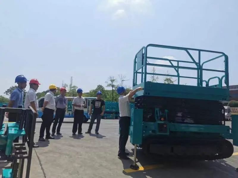 加速电动化产品布局，SG胜游智能第一款履带剪叉式高空作业平台来了！