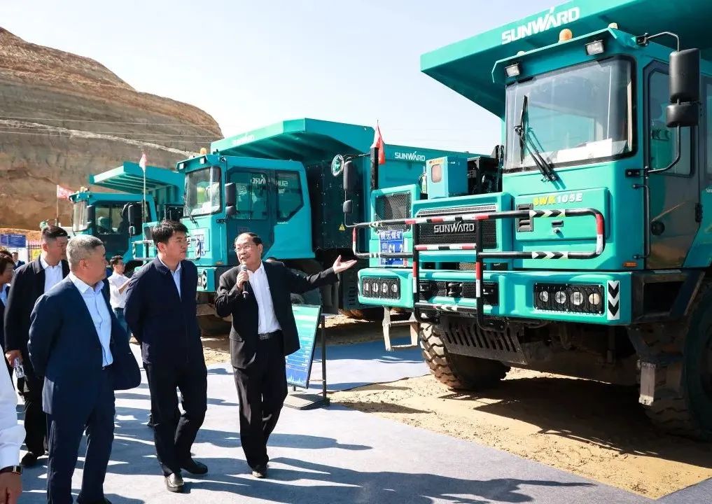 向绿色化、智能化发展！腾远煤矿绿色智能矿山观摩会圆满举行