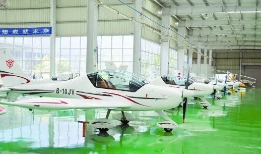 央广经济之声《追梦路上》｜何清华：不抄作业 坚持“先导式创新”