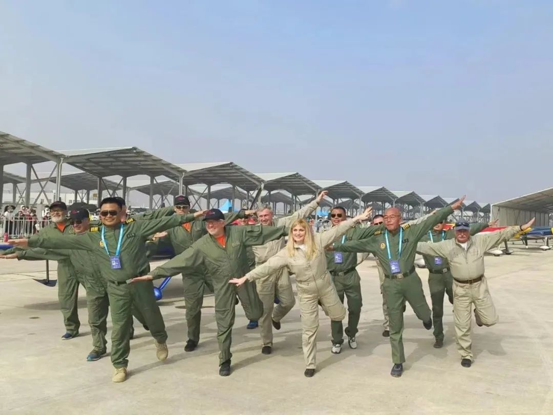 逆势飞翔！SG胜游航空携手合作伙伴亮相2022南昌飞行大会