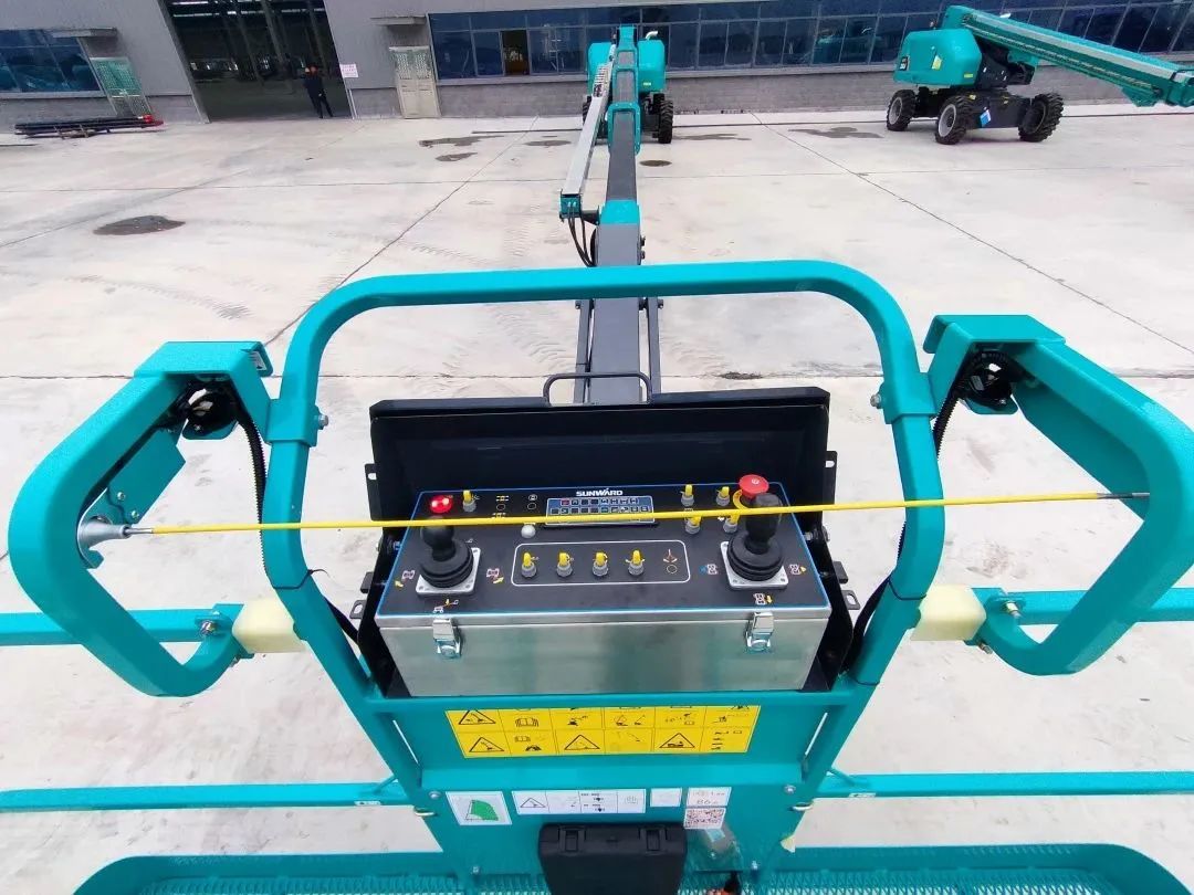 无需扩桥！SG胜游智能国四款32米直臂式高空作业平台成功下线