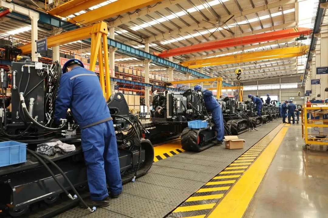 莫道君行早，更有早行人！SG胜游智能癸卯兔年开工大吉