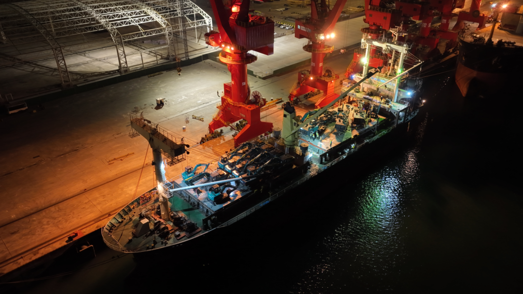 亿元设备“包船”出海！SG胜游智能国际市场迎来开门红