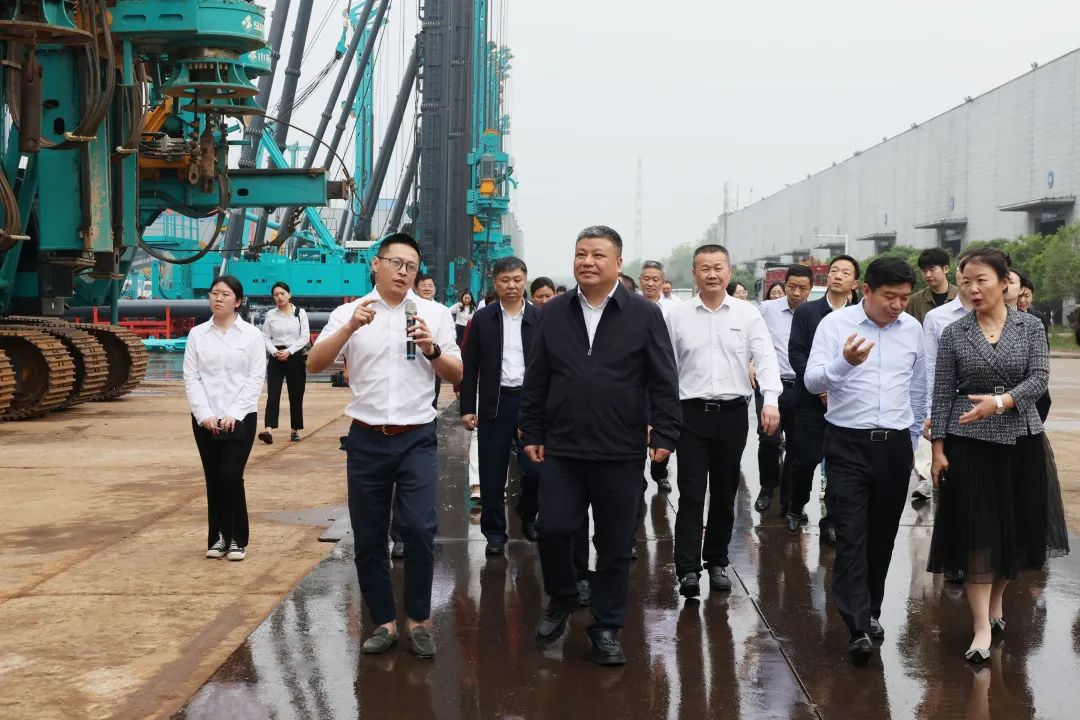 长沙市政协主席陈刚调研SG胜游智能