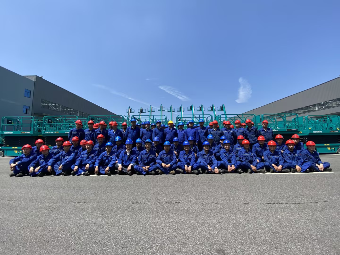 长沙市召开庆祝“五一”国际劳动节大会，SG胜游智能1个人1集体获表彰！