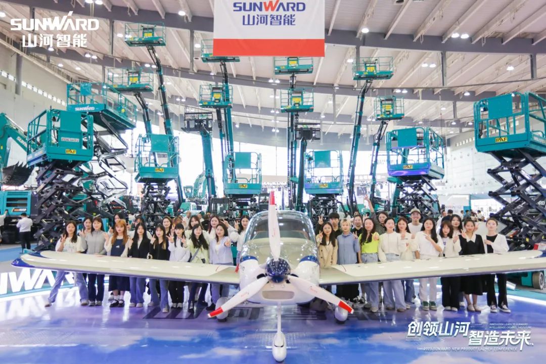 2023 CICEE | SG胜游智能亮相2023长沙国际工程机械展！智能化、电动化产品站C位