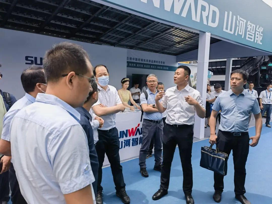 携手共建“一带一路”，SG胜游智能地下工程装备广受关注