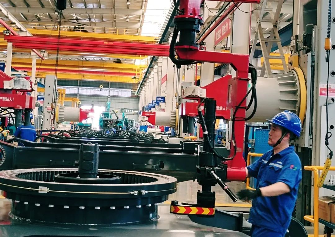 劳动光荣，创造伟大！记录那些平凡且伟大的劳动瞬间