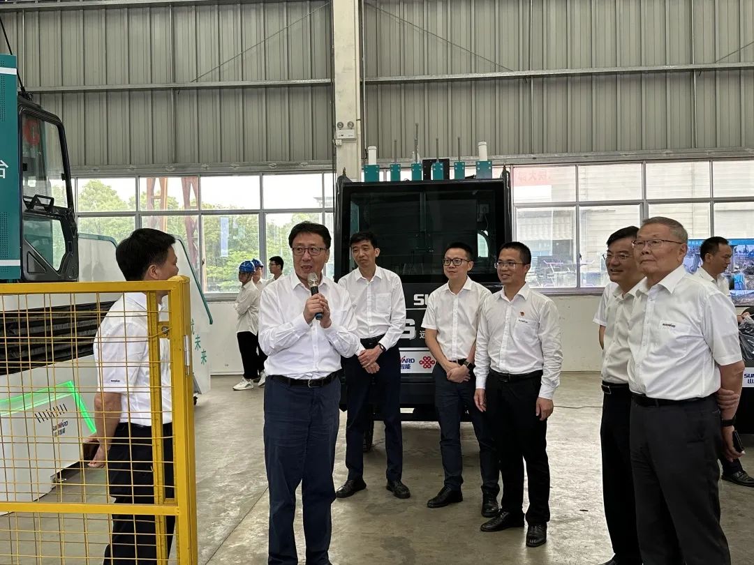 中国联通集团副总经理梁宝俊到访SG胜游智能