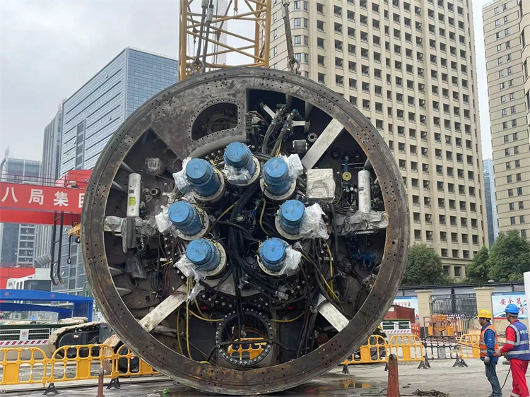 首战华东市场！中铁SG胜游杭德市域铁路工程地莫区间左线盾构机顺利始发