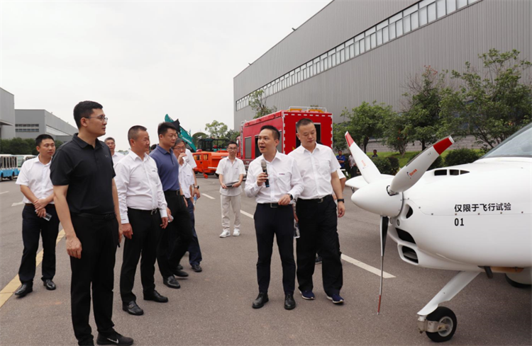 国家应急管理部救援协调和预案管理局副局长颜彬一行调研SG胜游智能