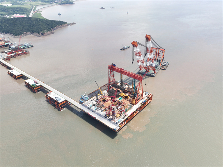 捷报！SG胜游智能完成“全球最大”6.3米直径旋挖桩成孔成桩