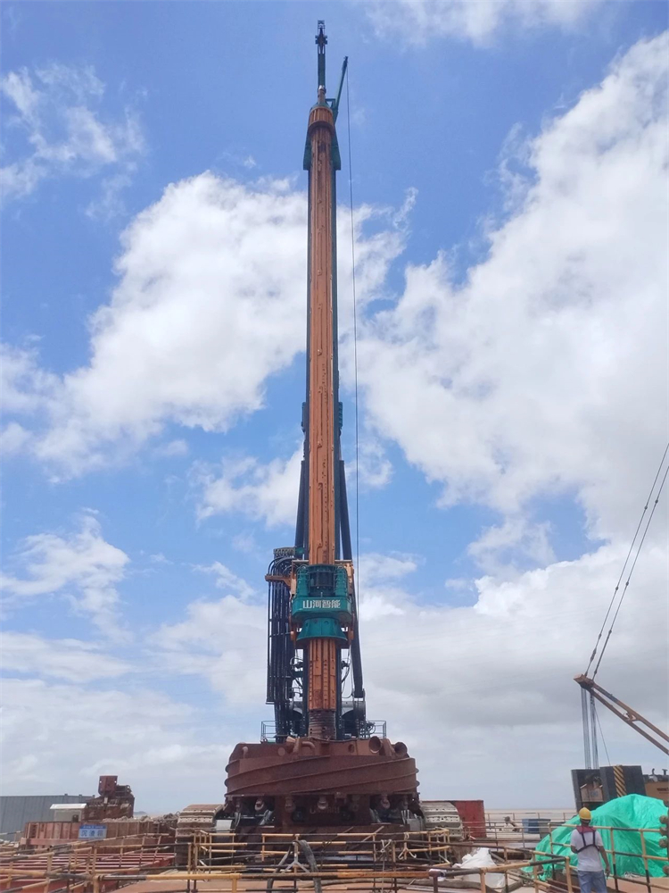 捷报！SG胜游智能完成“全球最大”6.3米直径旋挖桩成孔成桩