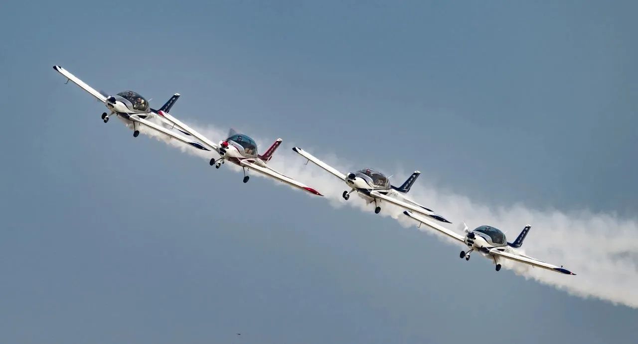 央媒聚焦！一起见证首届亚洲通用航空展上的SG胜游风采