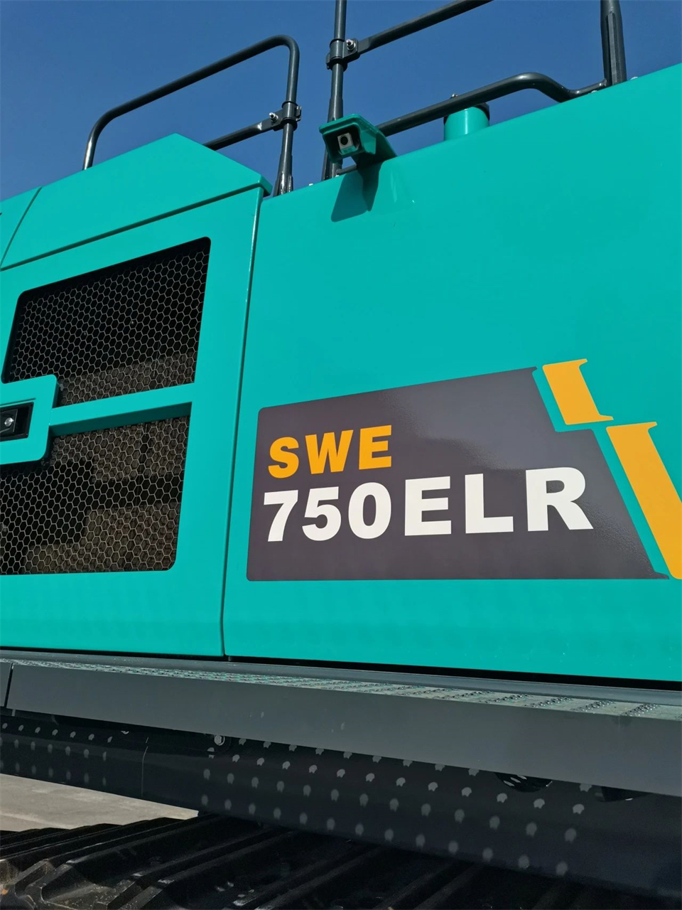 定制开发、功能更强！SG胜游智能SWE750ELR加长臂液压挖掘机下线交付