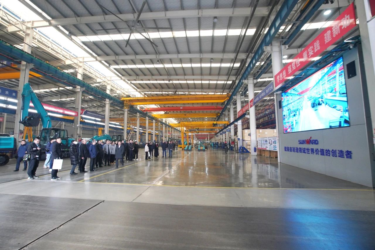 启新程，向未来！SG胜游矿岩揭牌庆典暨新春发货仪式圆满举行