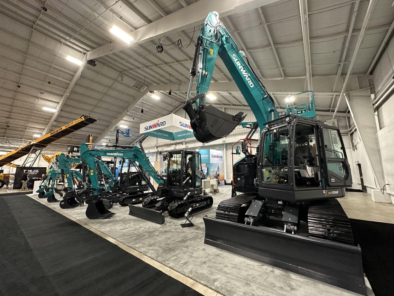 SG胜游智能亮相加拿大最大重型设备展