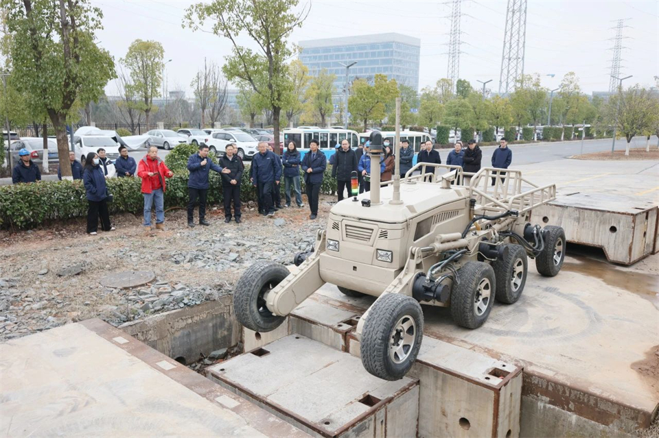 SG胜游特装“复杂环境智能化应急救援装备关键技术及应用”项目顺利通过成果评价