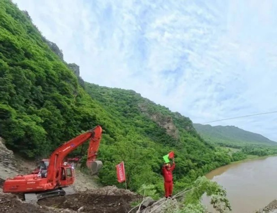 硬核破解“最后一公里”难题，SG胜游智能应急救援设备助力“应急使命·2025”演习！