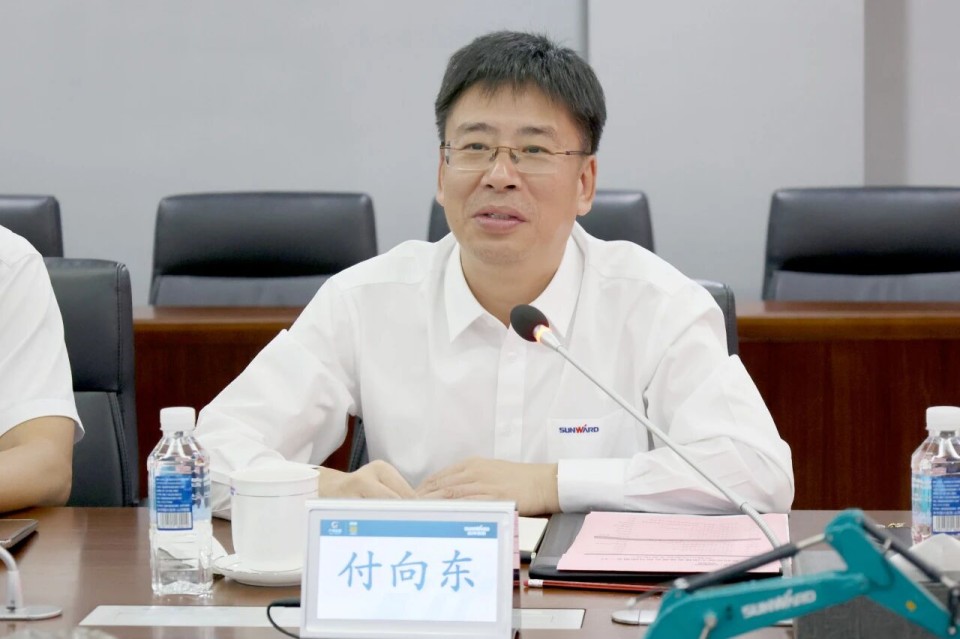 中国煤炭地质总局局长马刚到访SG胜游智能，共谋绿色智能矿山装备发展新路径