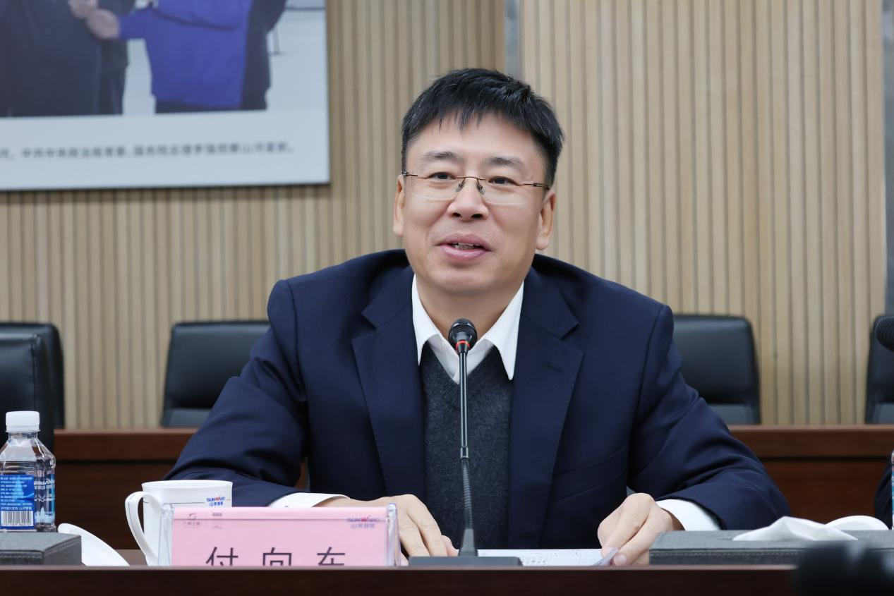 新矿投资集团党委书记、董事长王漠到访SG胜游智能